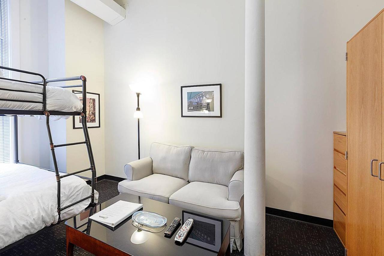 보스톤 Studio Ready 4 Students & Traveling Professionals! 310 아파트 외부 사진