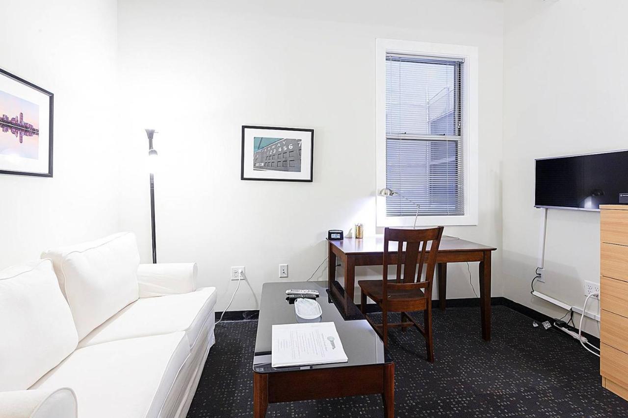 보스톤 Studio Ready 4 Students & Traveling Professionals! 310 아파트 외부 사진